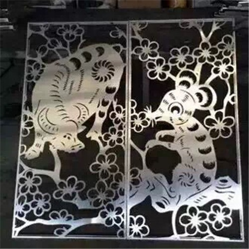 鏤空雕花鋁單板
